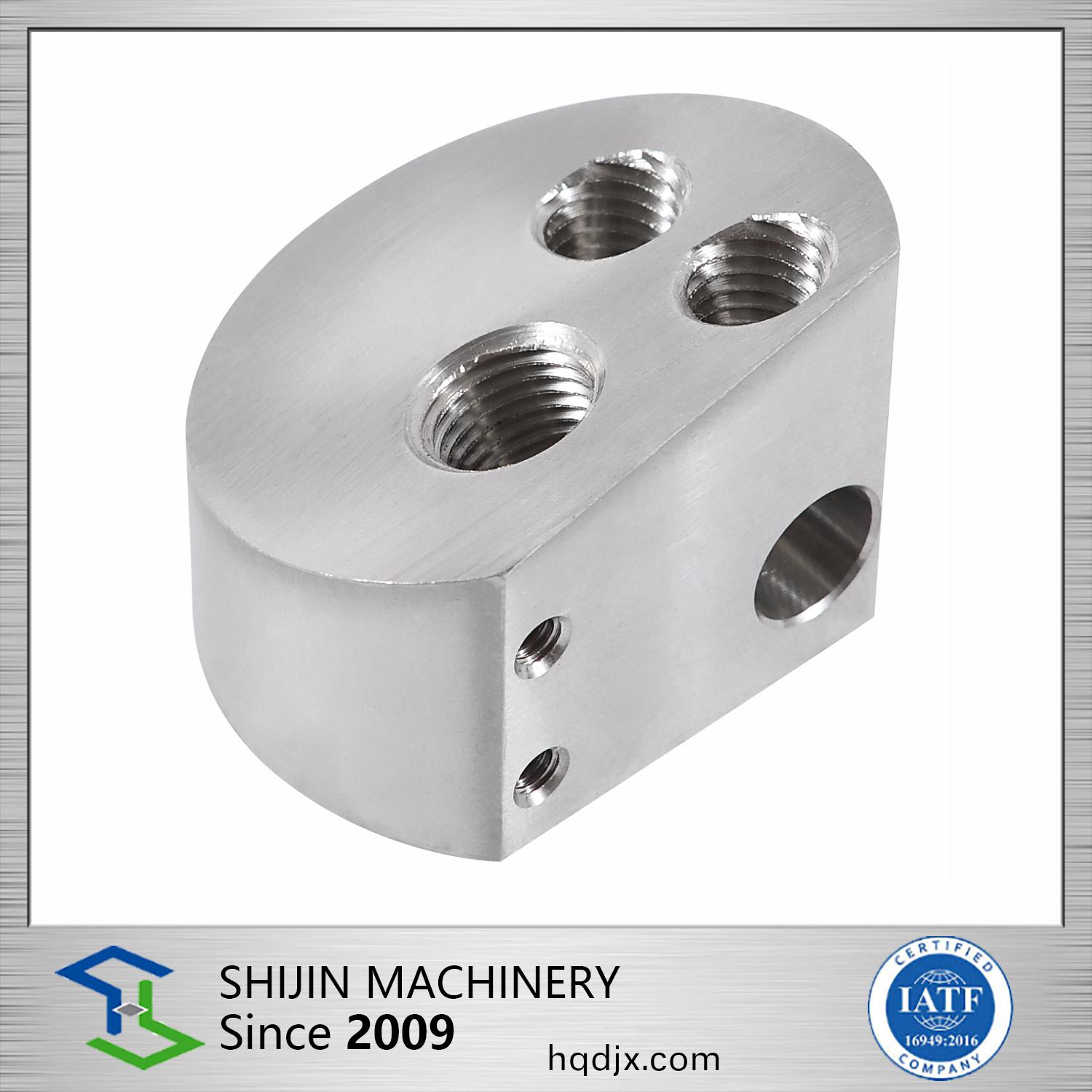 風電(dian)行業-非(fei)標定製閥塊(kuai)/閥體(ti)2，角(jiao)度2